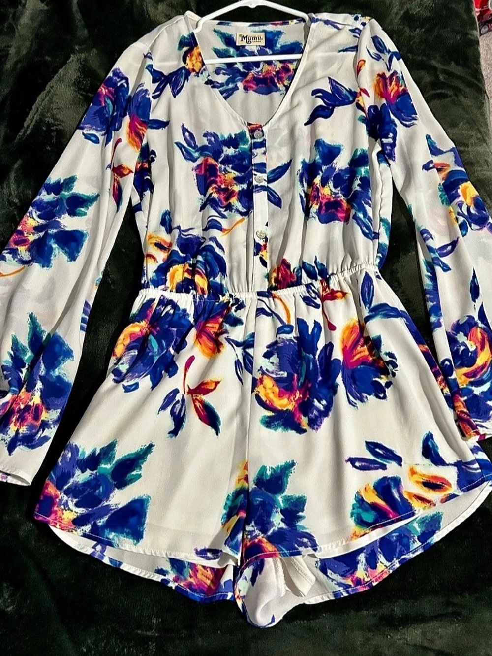 Show me your MuMu Floral long sleeve romper in White & Blue Large Like New